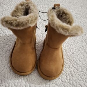 Cozy Tan Kids Boots